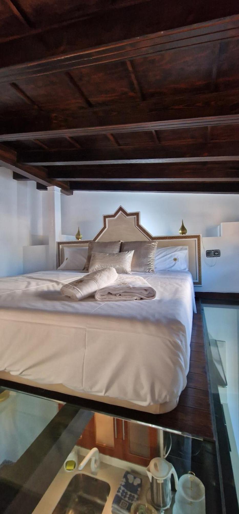 Adanar-Apartamentos Muralla Ziri Granada Luaran gambar