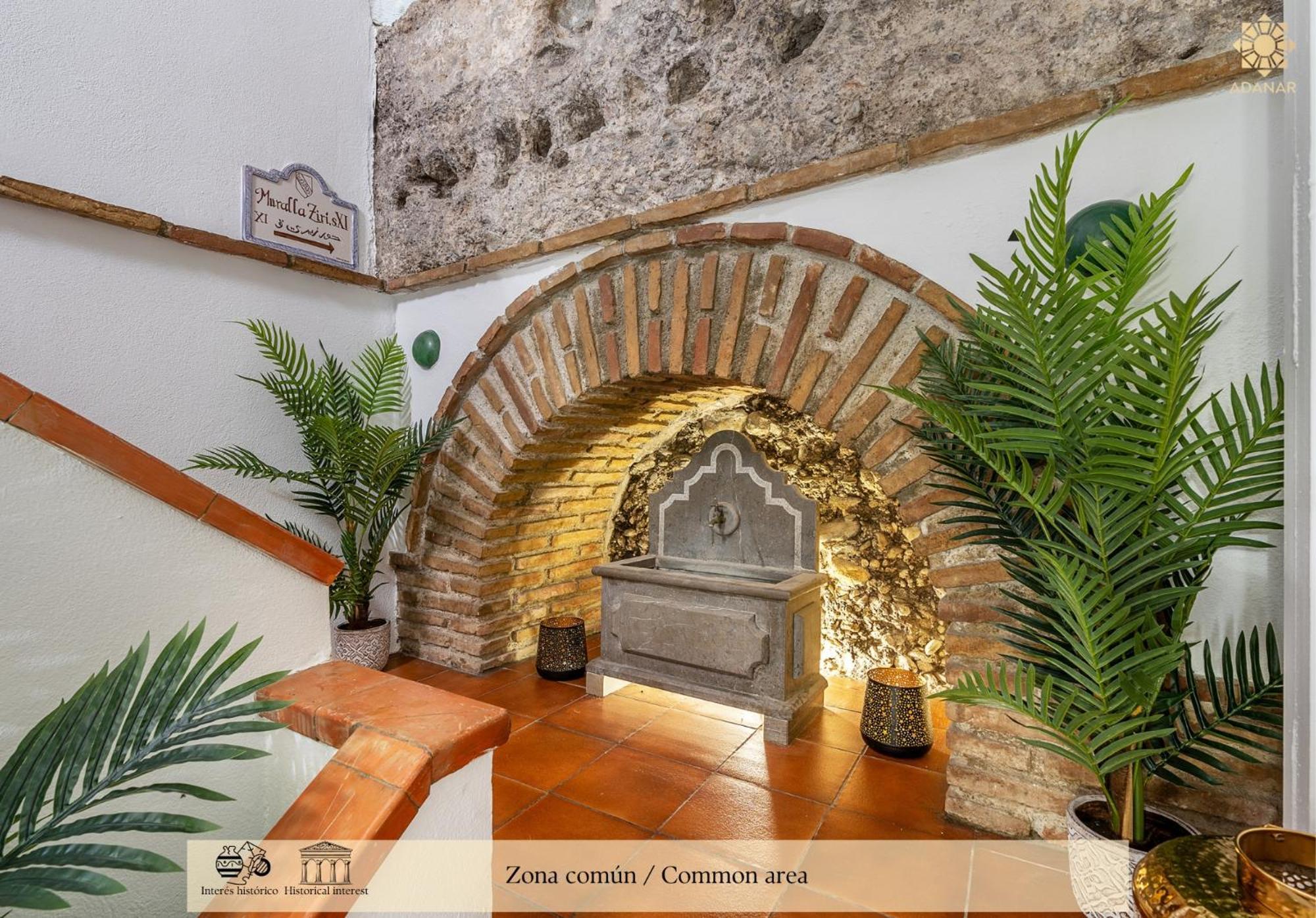 Adanar-Apartamentos Muralla Ziri Granada Luaran gambar