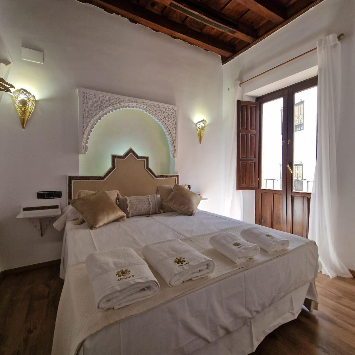 Adanar-Apartamentos Muralla Ziri Granada Luaran gambar