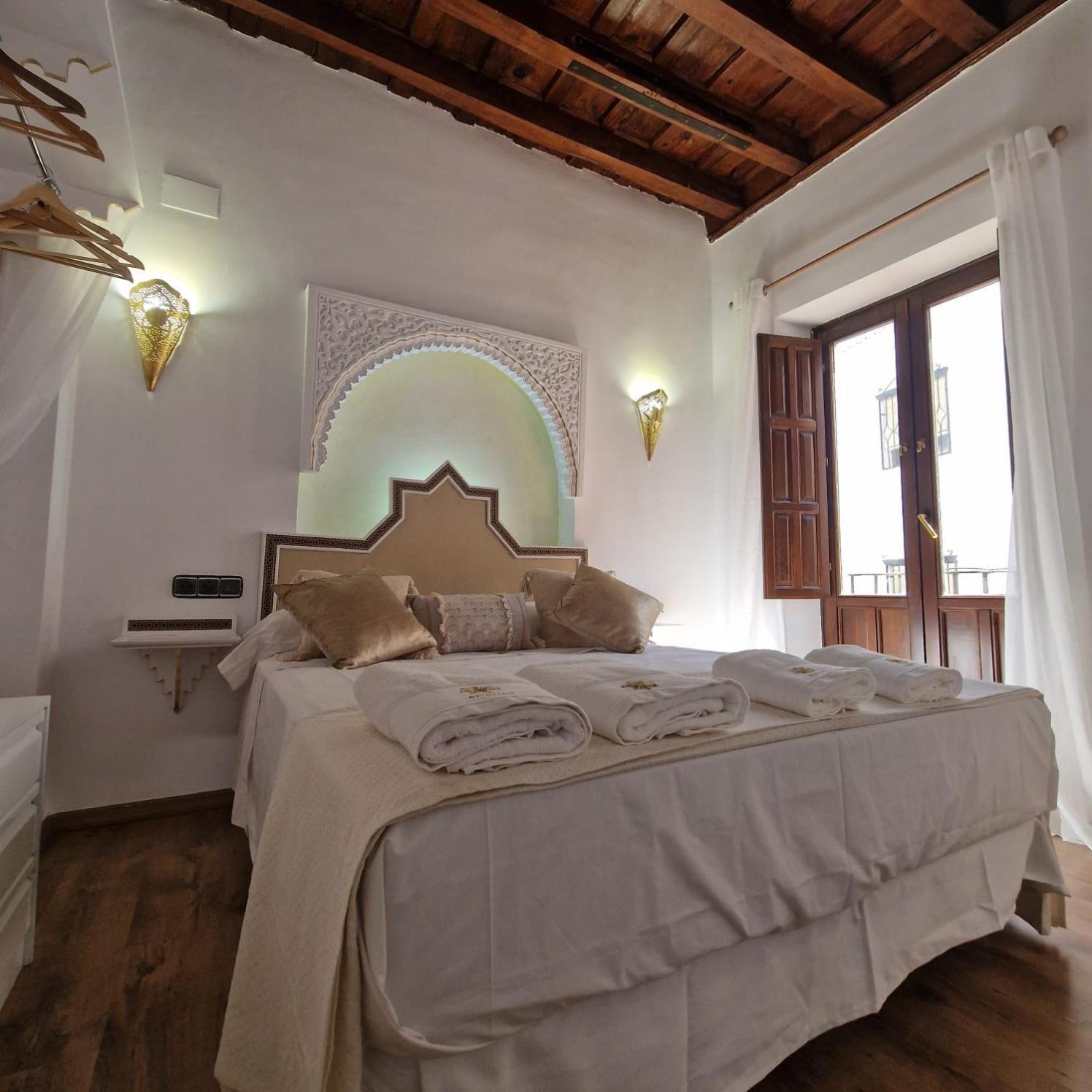 Adanar-Apartamentos Muralla Ziri Granada Luaran gambar